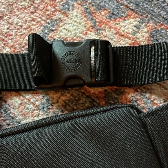 Herschel Bag - Picture 4 of 6